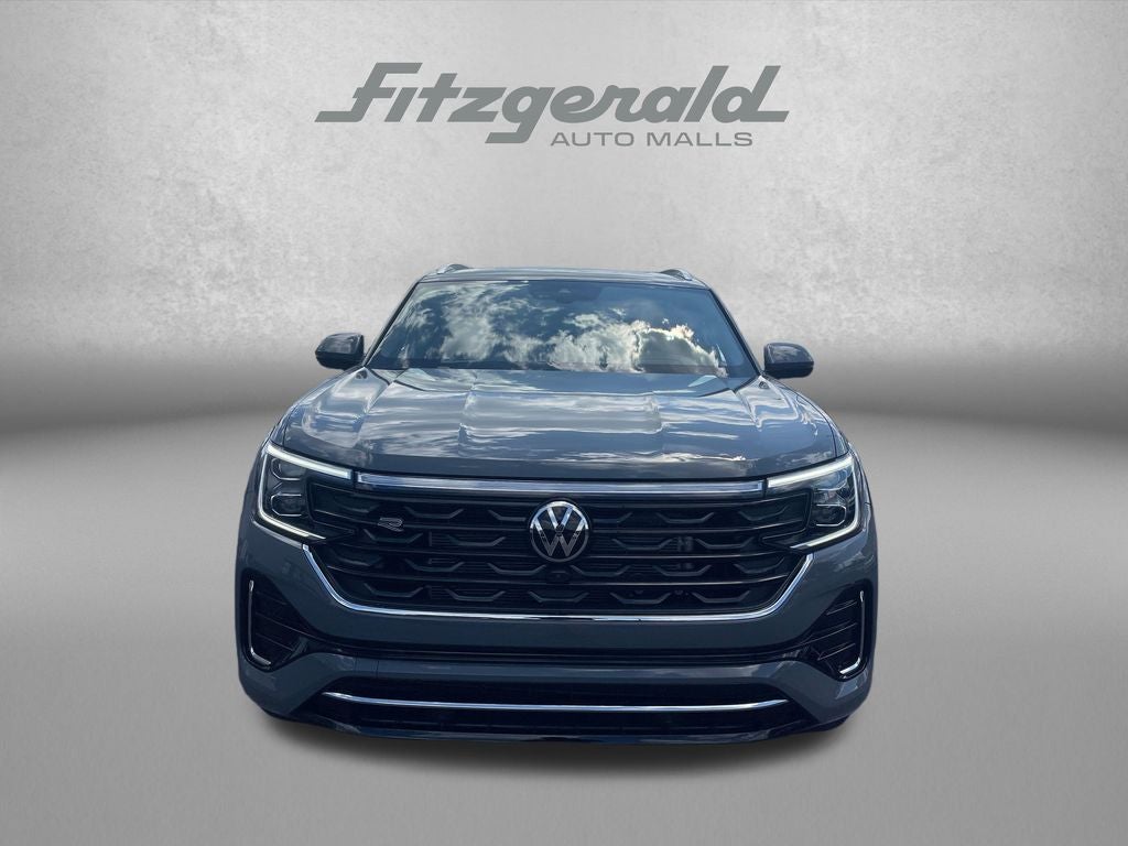 2026 Volkswagen Atlas Cross Sport 2.0T SEL Premium R-Line