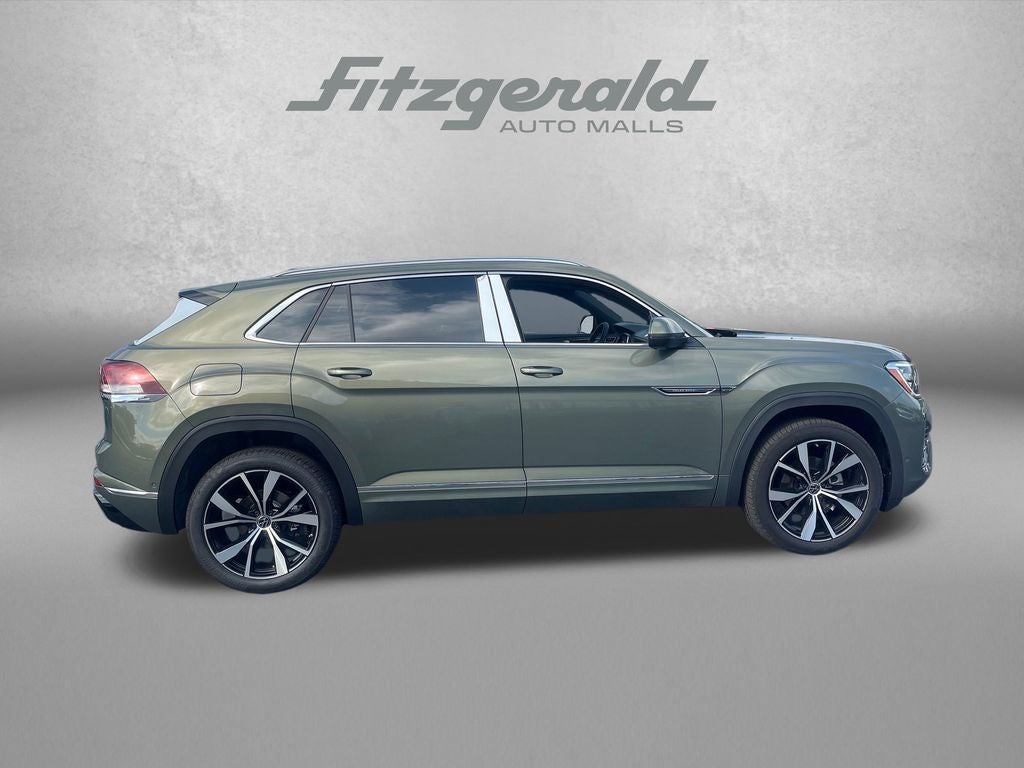 2026 Volkswagen Atlas Cross Sport 2.0T SEL Premium R-Line