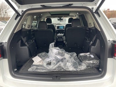 2026 Volkswagen Atlas 2.0T SEL Premium R-Line