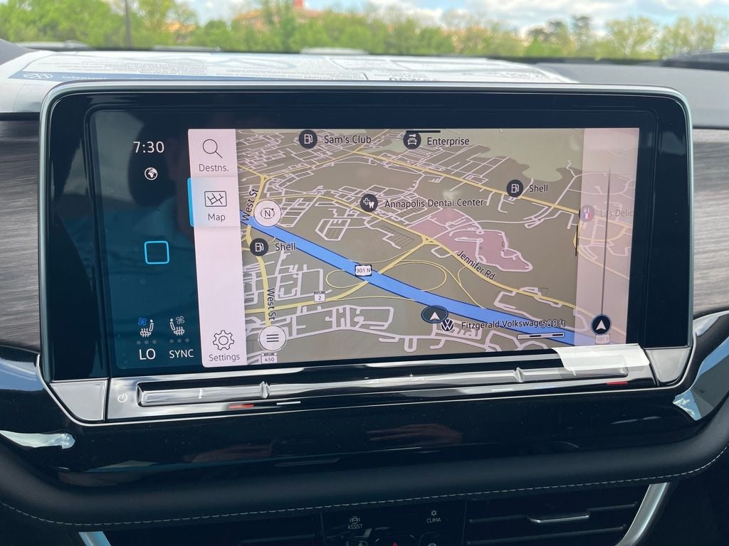 2026 Volkswagen Atlas 2.0T SEL Premium R-Line