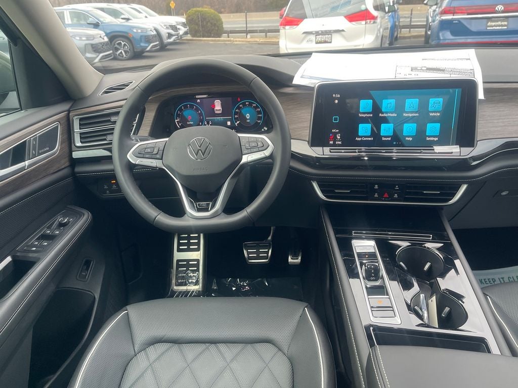 2026 Volkswagen Atlas 2.0T SEL Premium R-Line
