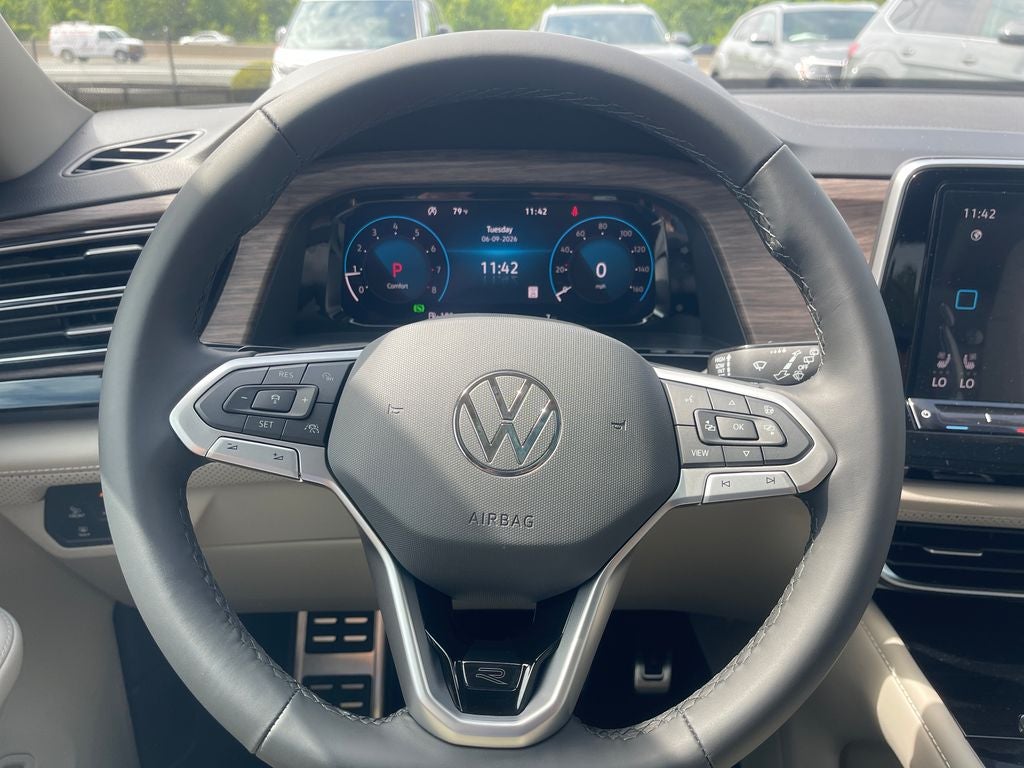 2026 Volkswagen Atlas 2.0T SEL Premium R-Line