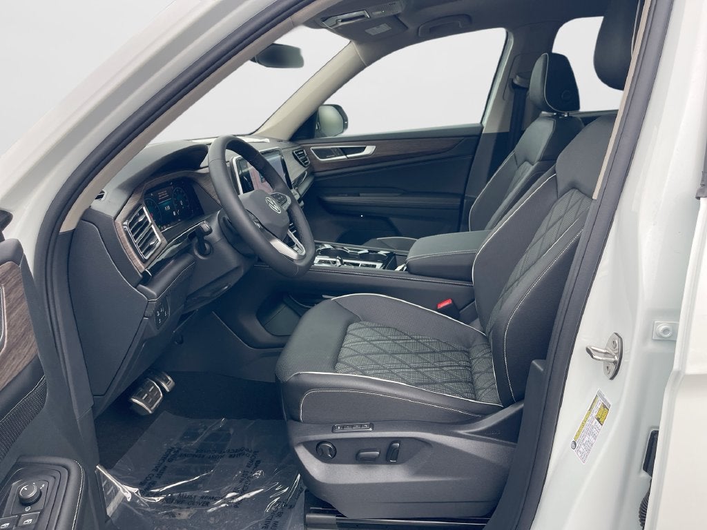2026 Volkswagen Atlas SEL Premium R-Line