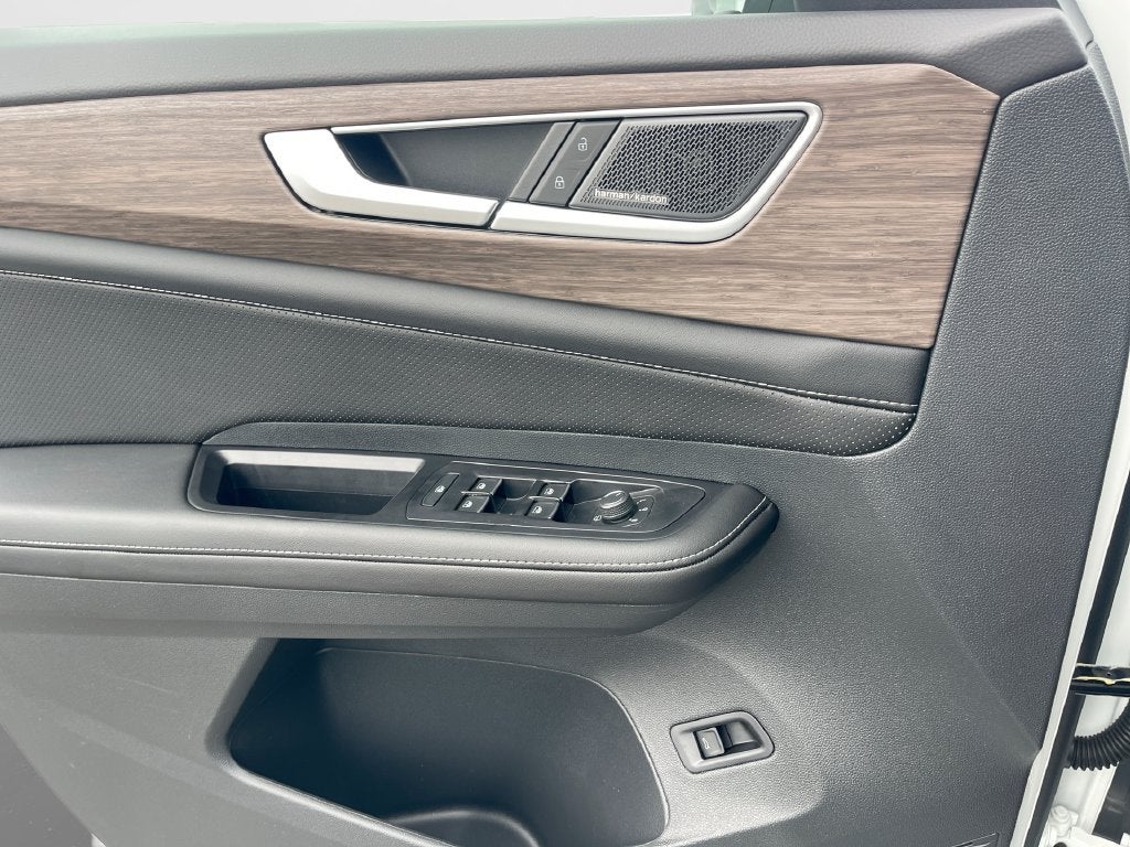 2026 Volkswagen Atlas SEL Premium R-Line