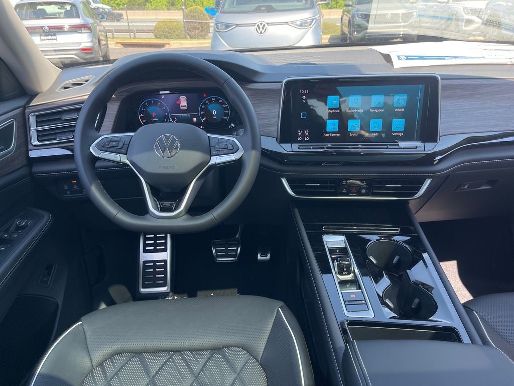 2026 Volkswagen Atlas 2.0T SEL Premium R-Line