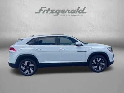 2026 Volkswagen Atlas Cross Sport 2.0T SE w/Technology