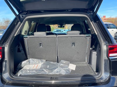 2026 Volkswagen Atlas 2.0T SE w/ Technology