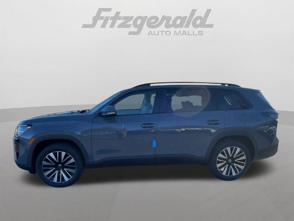 2027 Volkswagen Atlas SE w/Technology