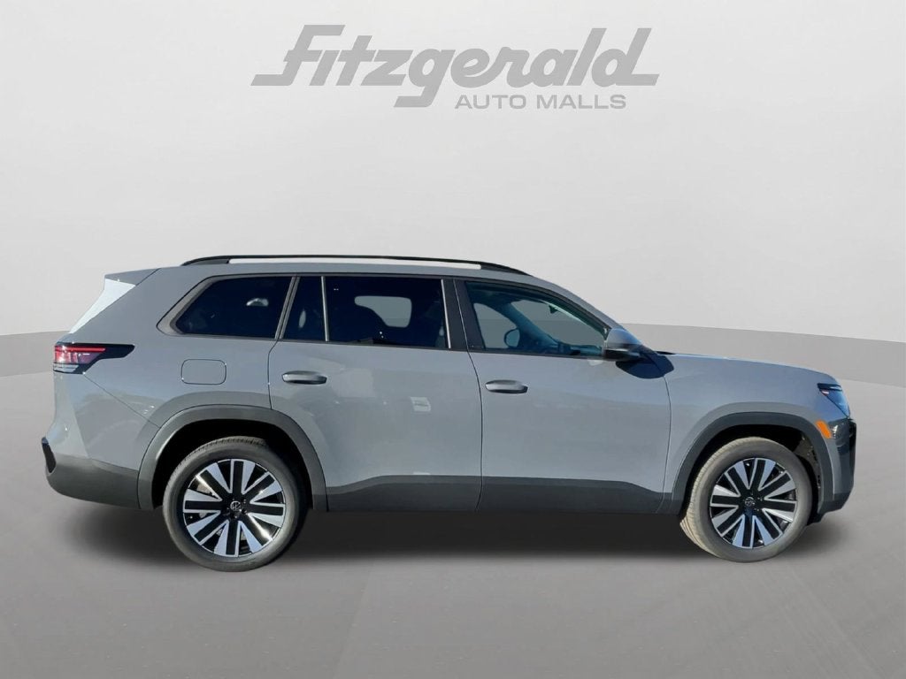 2027 Volkswagen Atlas SE w/Technology