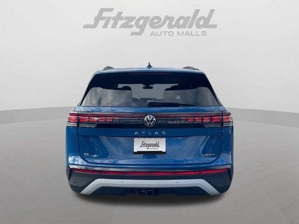 2027 Volkswagen Atlas SE w/Technology
