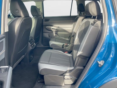 2027 Volkswagen Atlas SE w/Technology