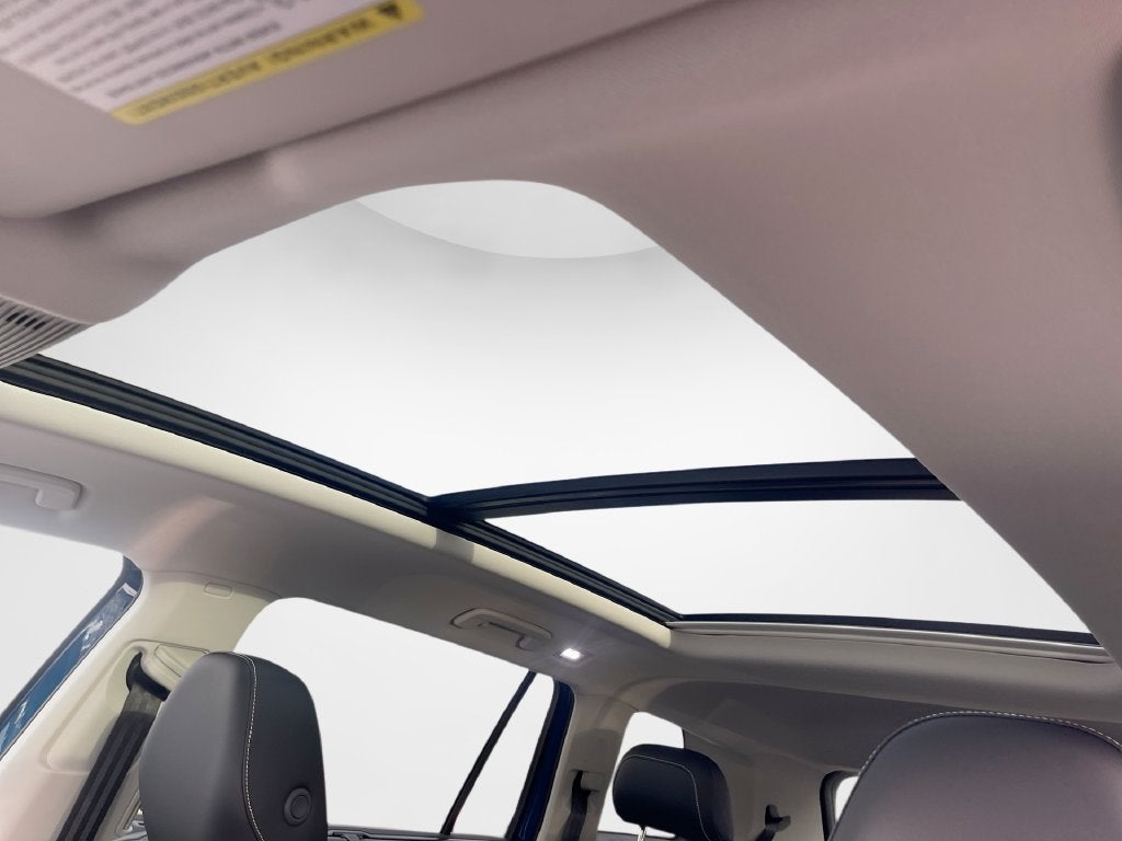 2027 Volkswagen Atlas SE w/Technology