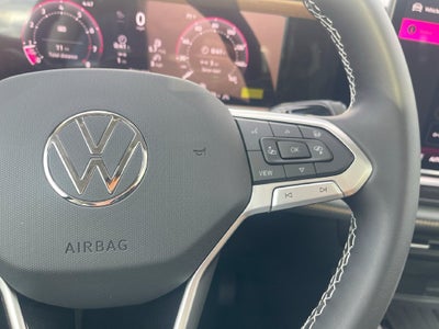2027 Volkswagen Atlas SE w/Technology