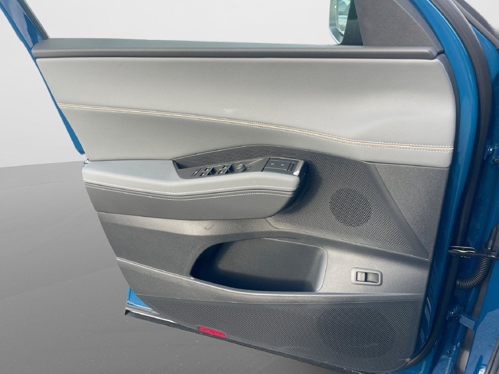 2027 Volkswagen Atlas SE w/Technology