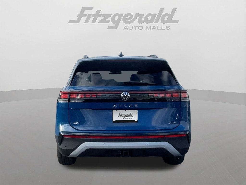 2027 Volkswagen Atlas SE w/Technology