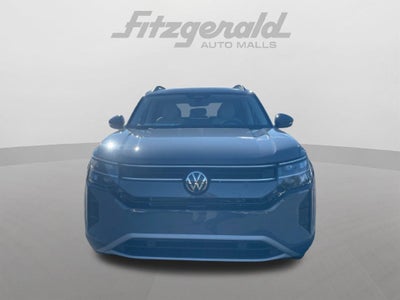 2027 Volkswagen Atlas SE w/Technology