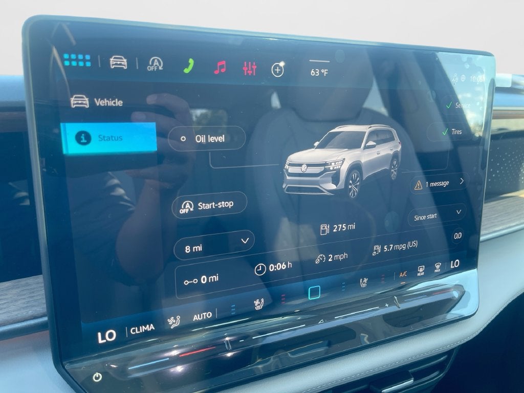 2027 Volkswagen Atlas SE w/Technology