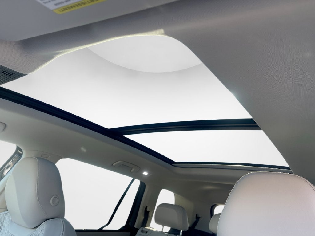 2027 Volkswagen Atlas SE w/Technology