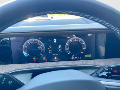 2027 Volkswagen Atlas SE w/Technology