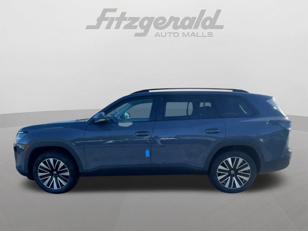 2027 Volkswagen Atlas SE w/Technology