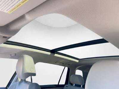 2027 Volkswagen Atlas SE w/Technology