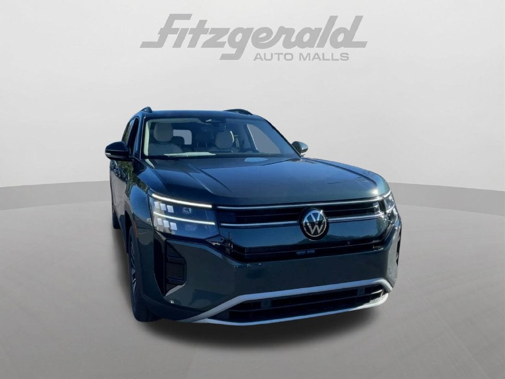2027 Volkswagen Atlas SE w/Technology