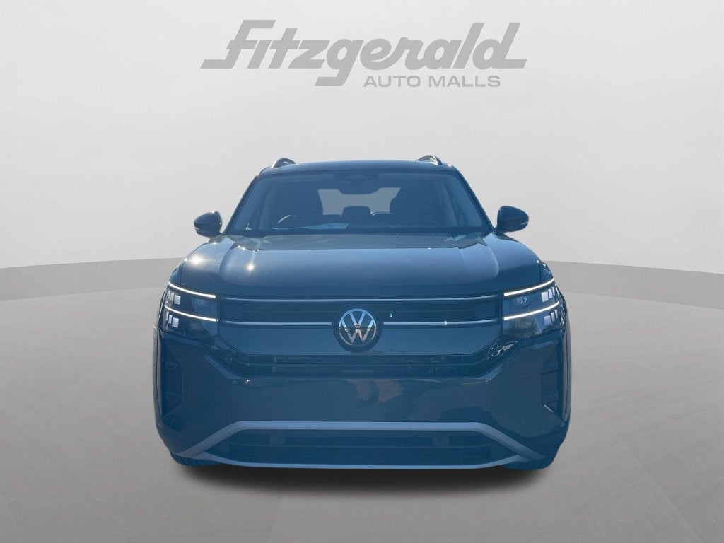 2027 Volkswagen Atlas SE w/Technology