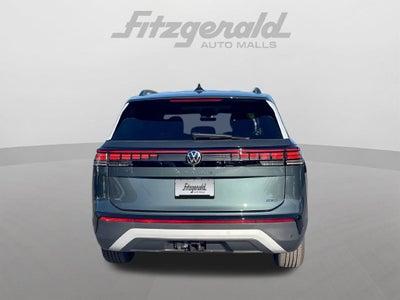2027 Volkswagen Atlas SE w/Technology