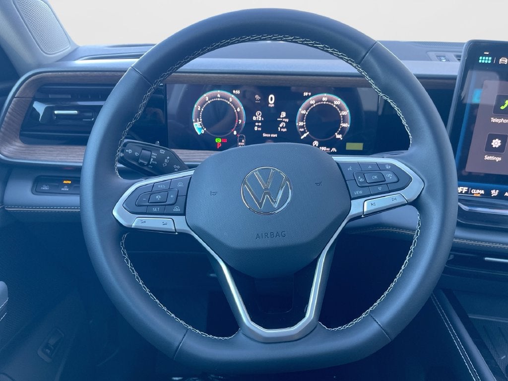 2027 Volkswagen Atlas SE w/Technology