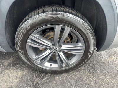 2021 Volkswagen Atlas 3.6L V6 SE w/Technology R-Line
