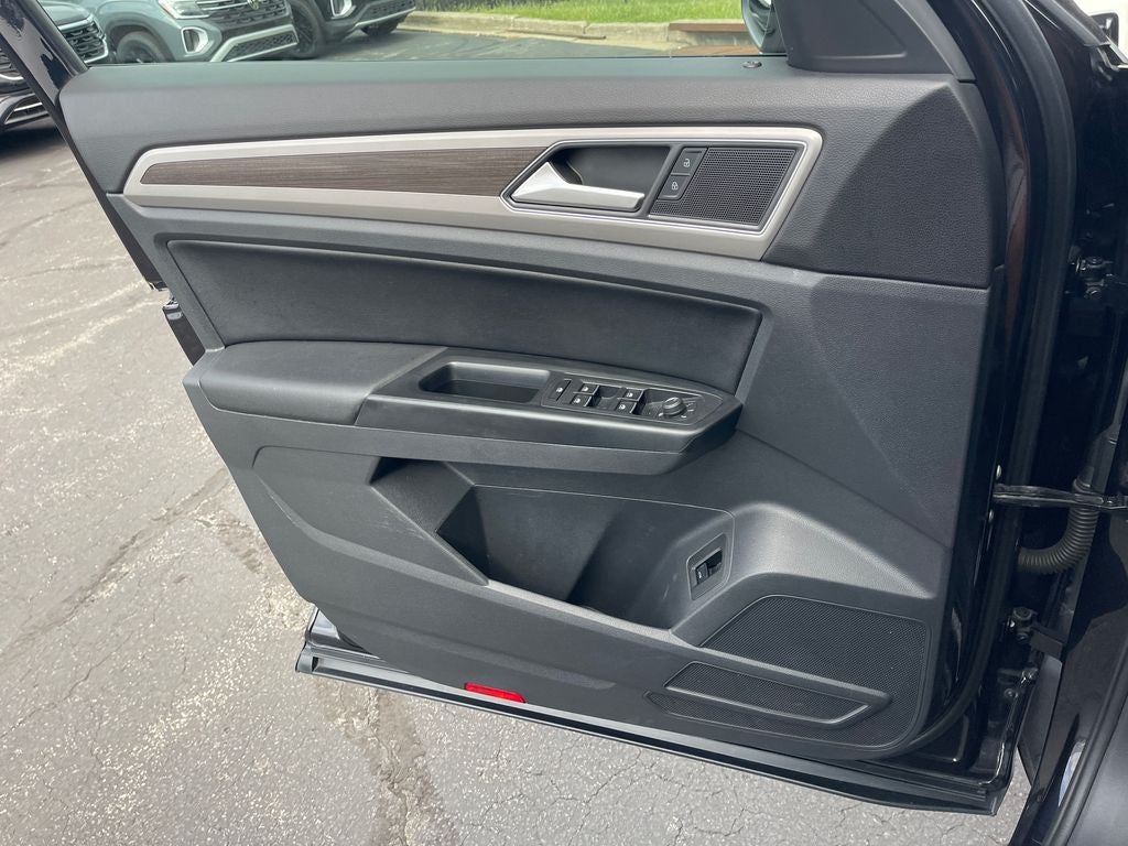 2019 Volkswagen Atlas 3.6L V6 SE R-Line