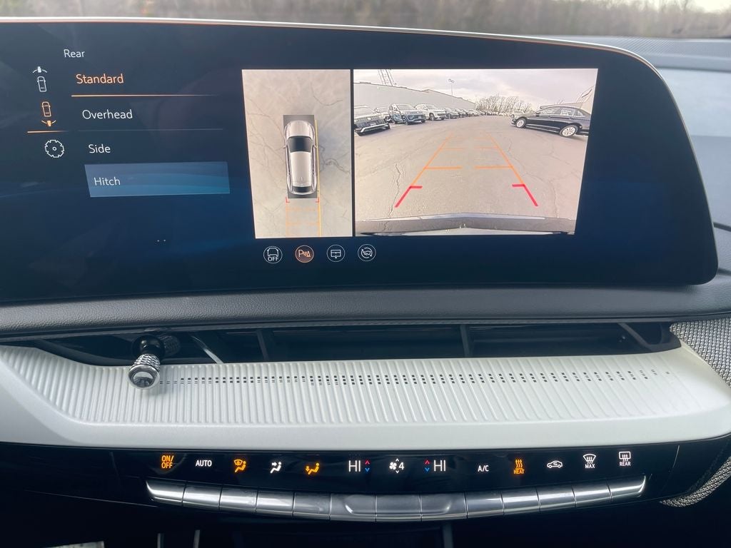 2025 Cadillac OPTIQ Luxury