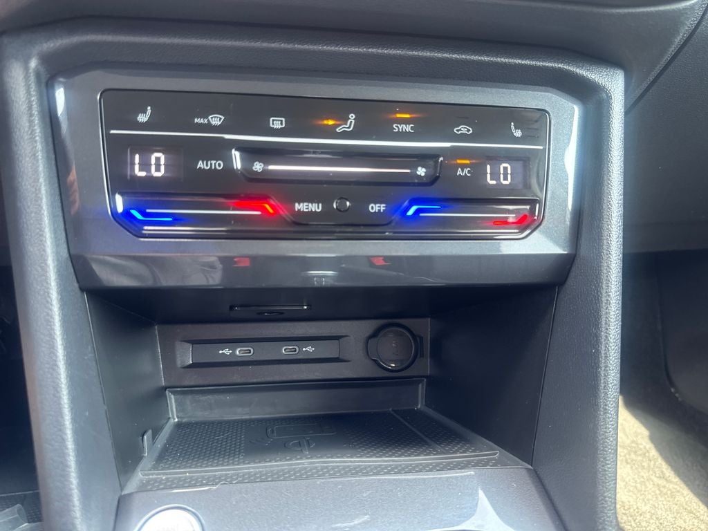 2024 Volkswagen Tiguan 2.0T SE