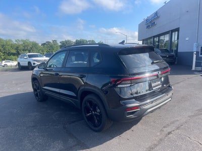 2026 Volkswagen Taos 1.5T SE Black