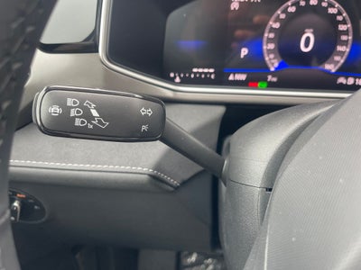 2026 Volkswagen Taos 1.5T SE Black