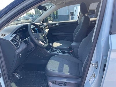 2025 Volkswagen Taos 1.5T SE Black