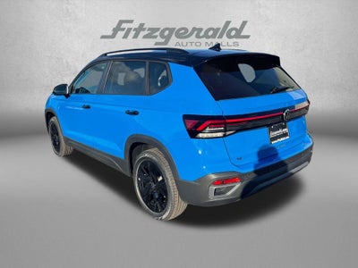 2026 Volkswagen Taos 1.5T SE Black