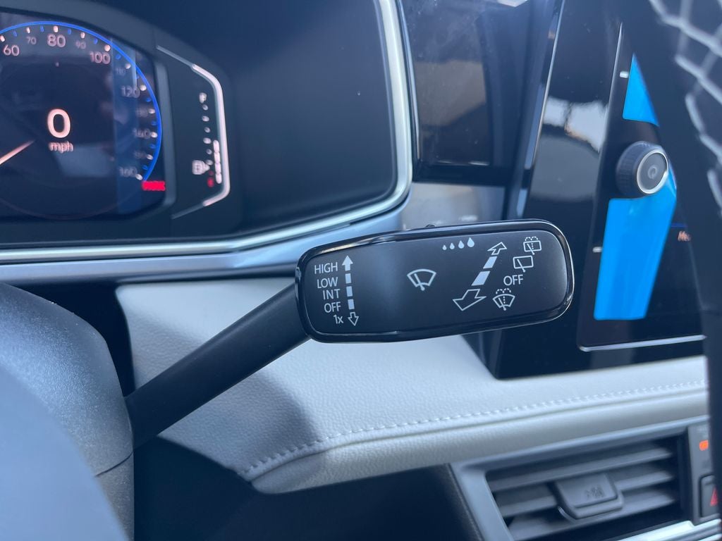 2026 Volkswagen Taos 1.5T SEL