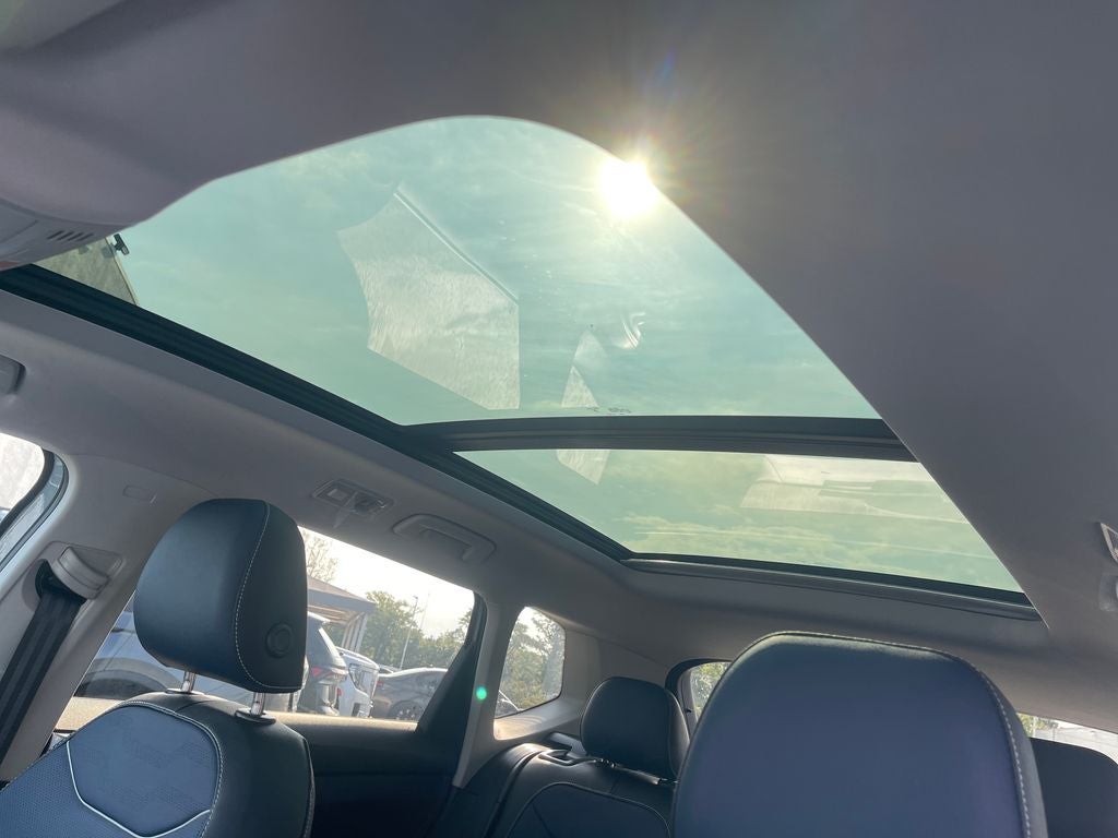 2027 Volkswagen Taos 1.5T SEL