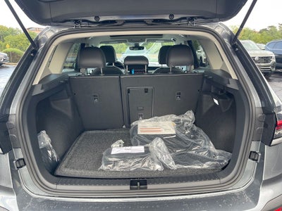 2027 Volkswagen Taos 1.5T SEL