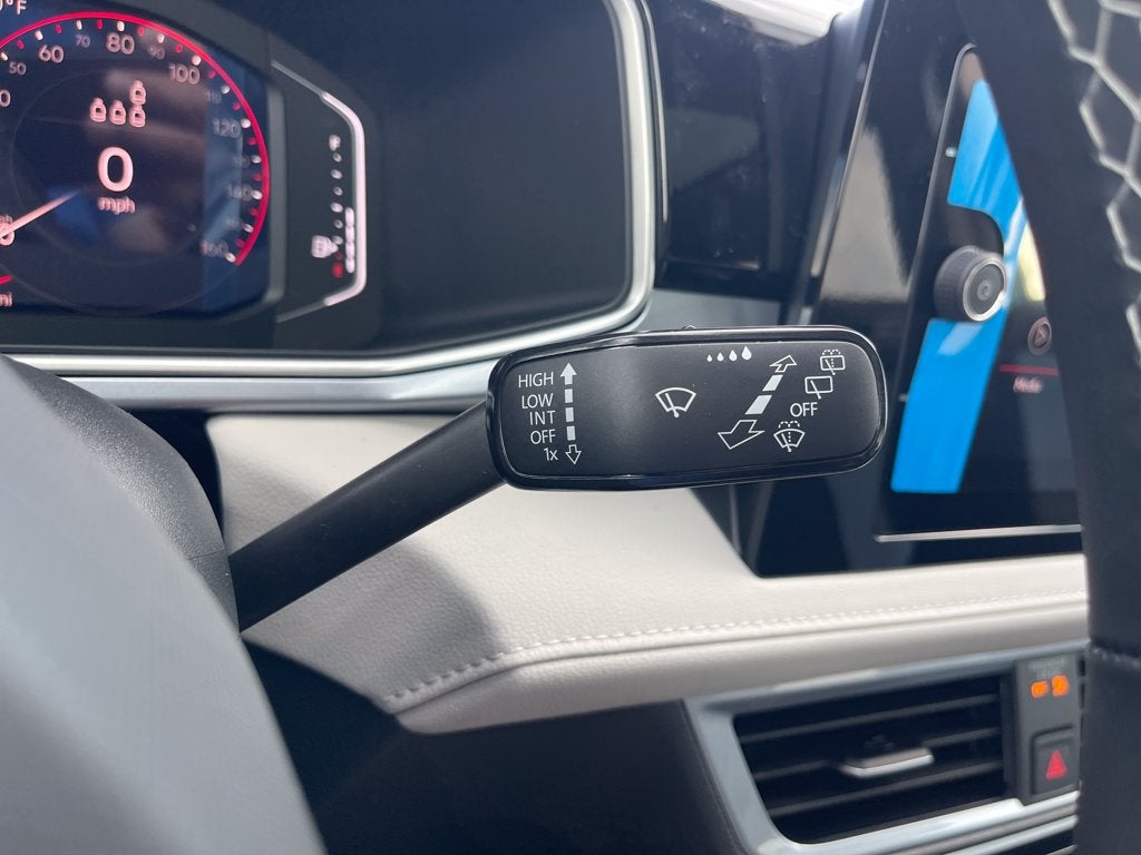 2027 Volkswagen Taos 1.5T SEL