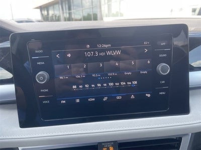 2025 Volkswagen Taos 1.5T SE