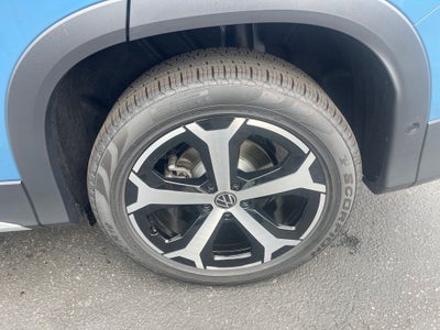 2025 Volkswagen Tiguan 2.0T SE