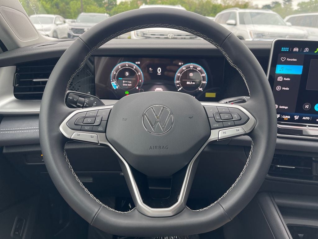 2026 Volkswagen Tiguan 2.0T SE