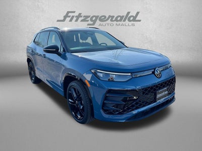 2025 Volkswagen Tiguan 2.0T SE R-Line Black