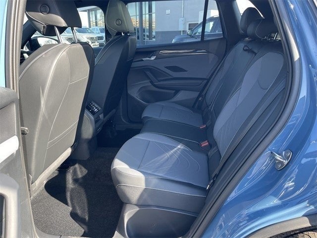 2025 Volkswagen Tiguan 2.0T SE R-Line Black