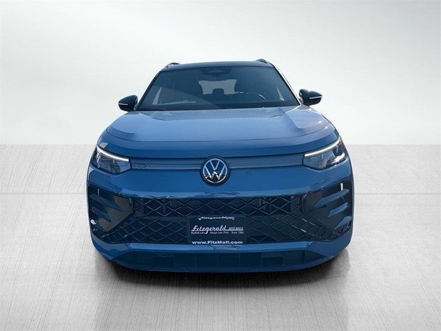 2025 Volkswagen Tiguan 2.0T SE R-Line Black