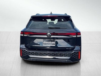 2026 Volkswagen Tiguan 2.0T SE R-Line Black