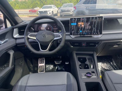 2026 Volkswagen Tiguan 2.0T SE R-Line Black