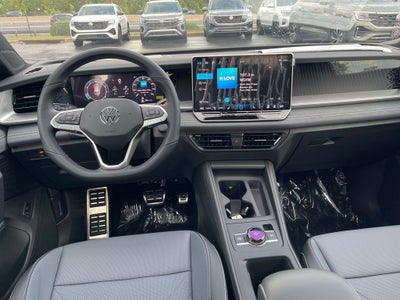 2026 Volkswagen Tiguan 2.0T SE R-Line Black